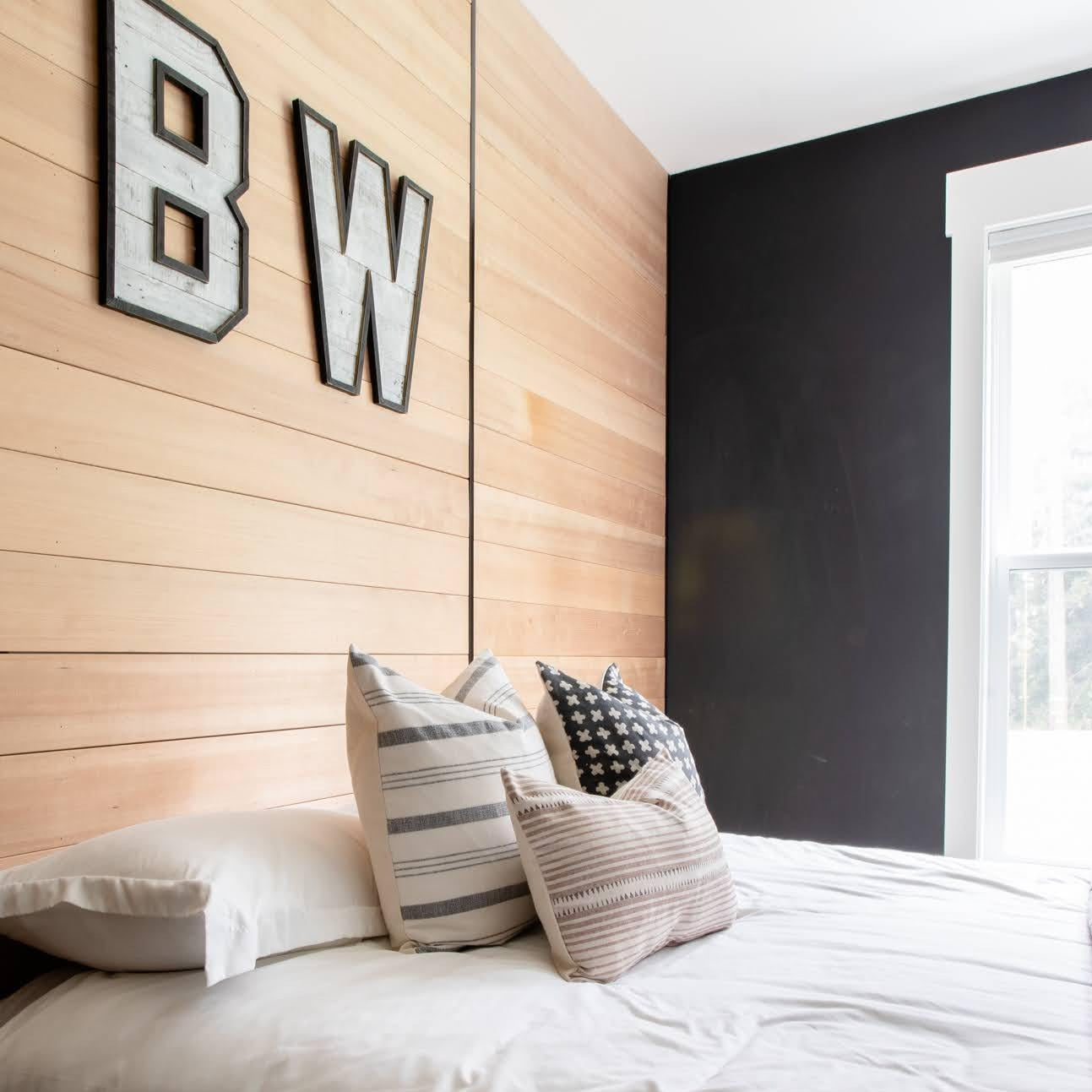 ROWAN || White with Navy Stripes