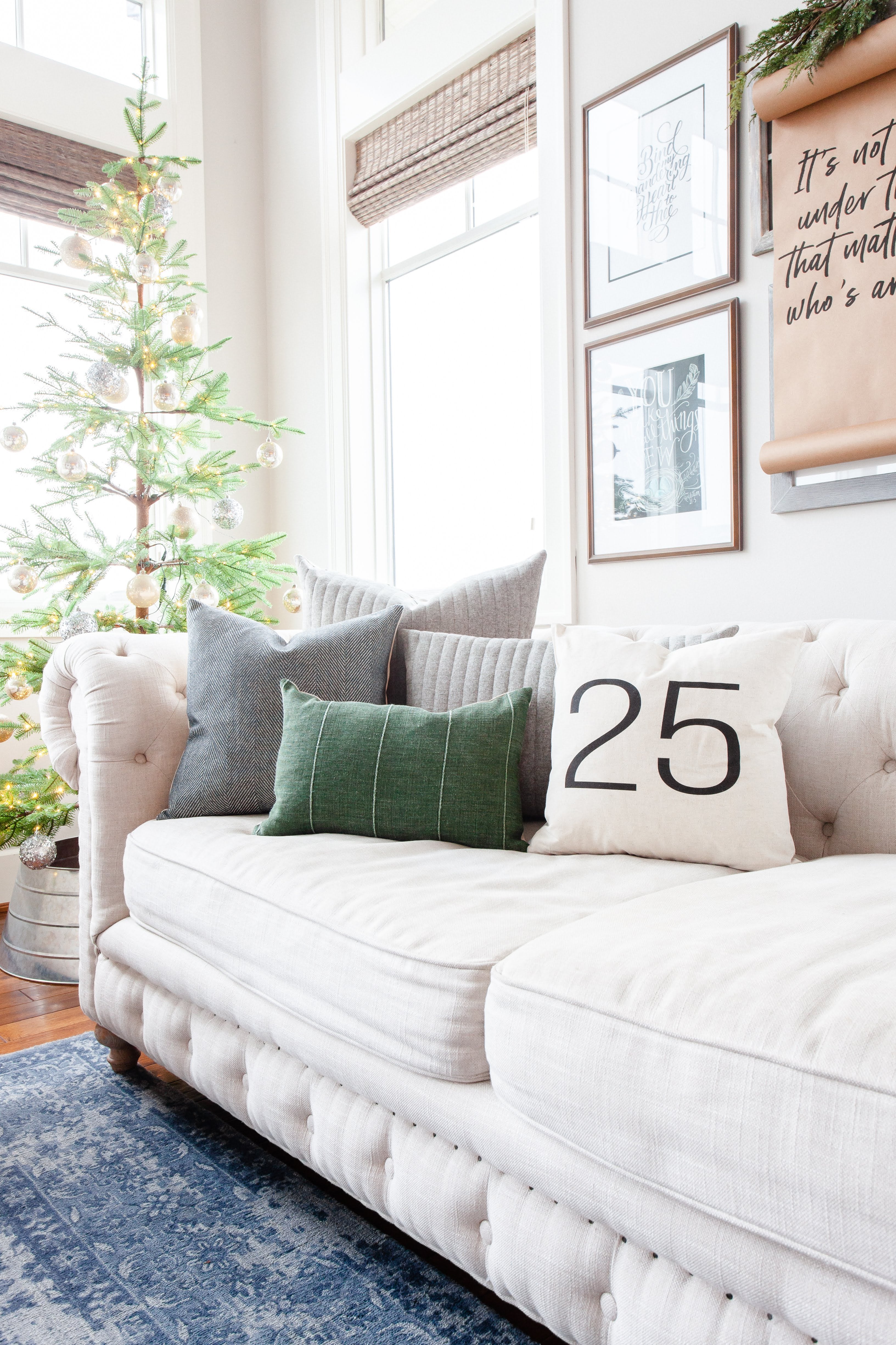 25 Pillow Cover - Linen and Ivory