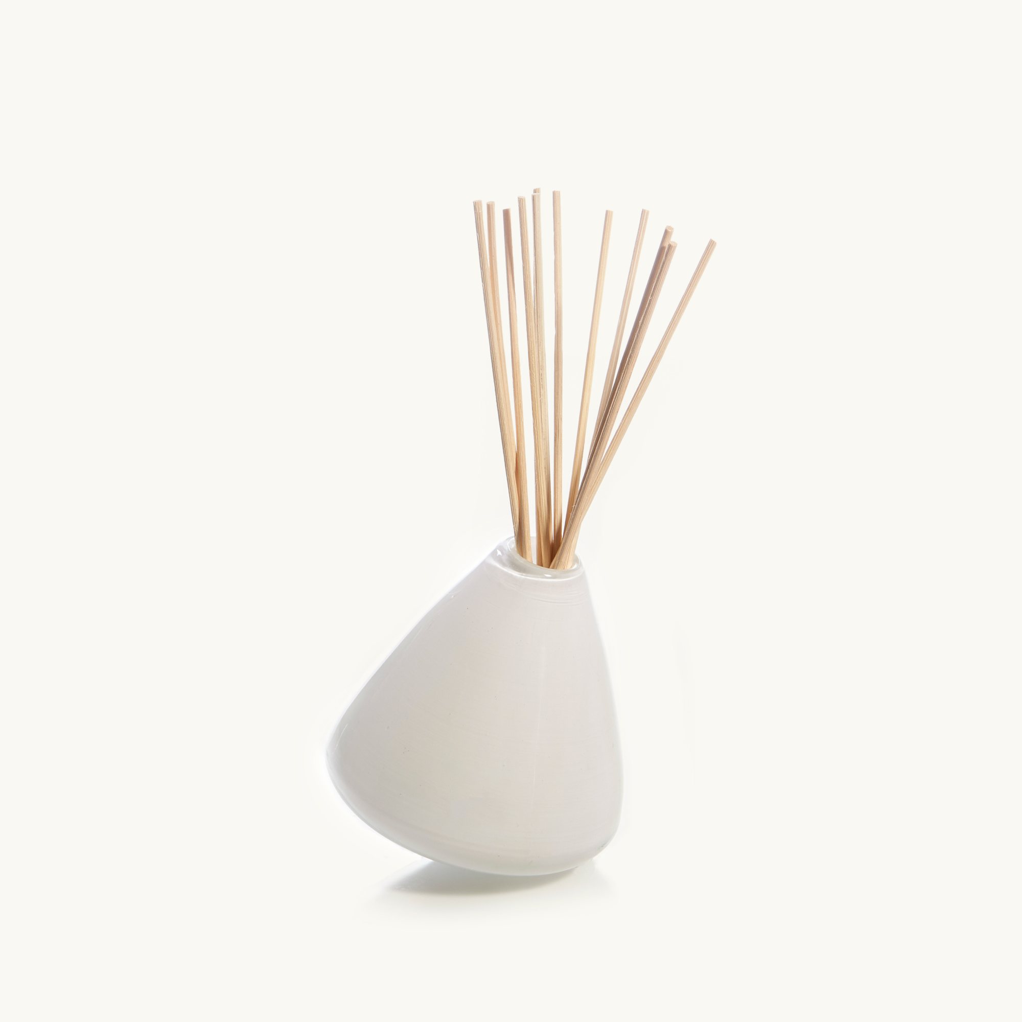 Alixx - Heure du Thé Diffuser: Diffuser Vase