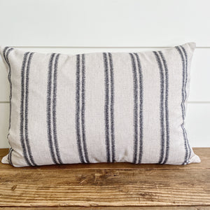 ADMIRAL|| Blurred Navy Lines & Off White Pillow Cover