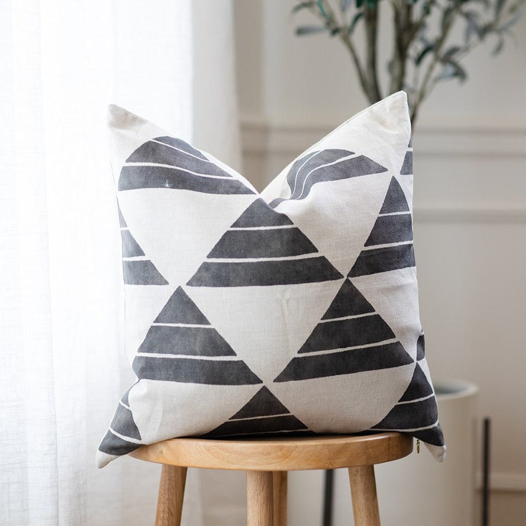PIERCE || Gray Geometric Pillow Cover