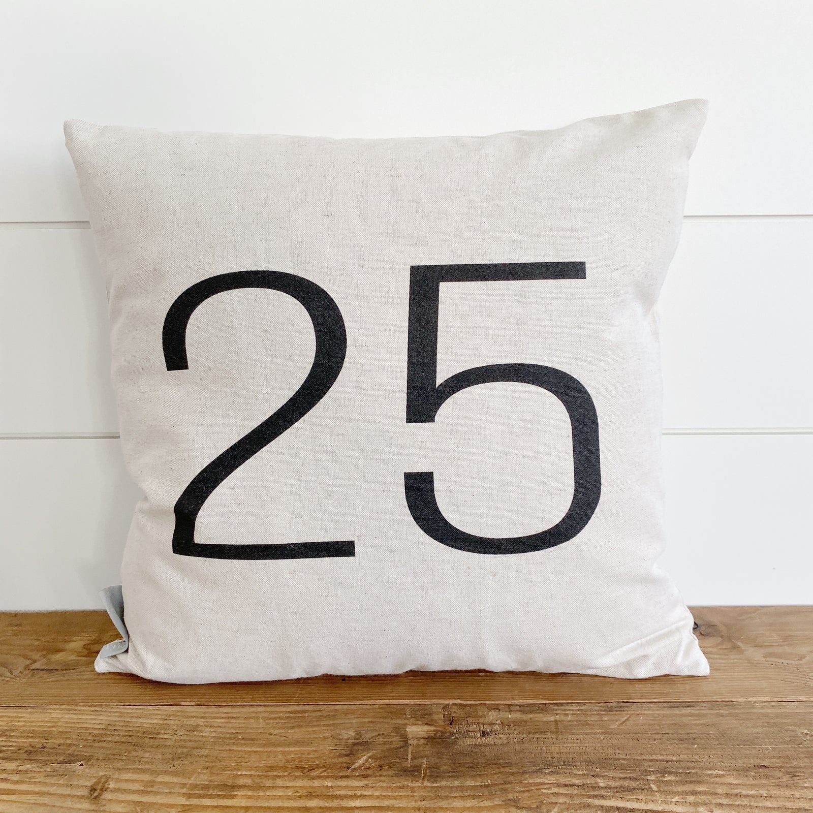 25 Pillow Cover - Linen and Ivory