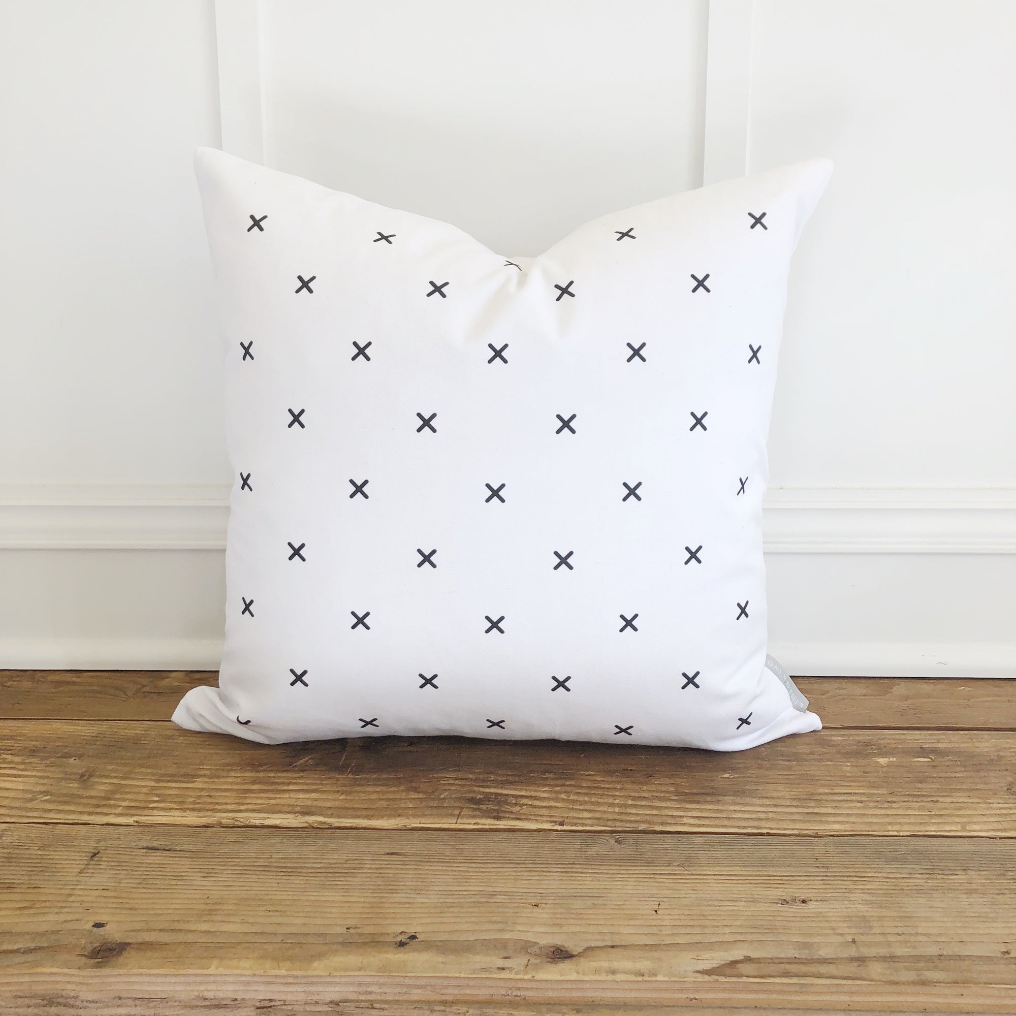X Pattern Pillow Cover - Linen and Ivory