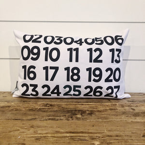 Stendig Calendar Pillow Cover (Green 25) - Linen and Ivory