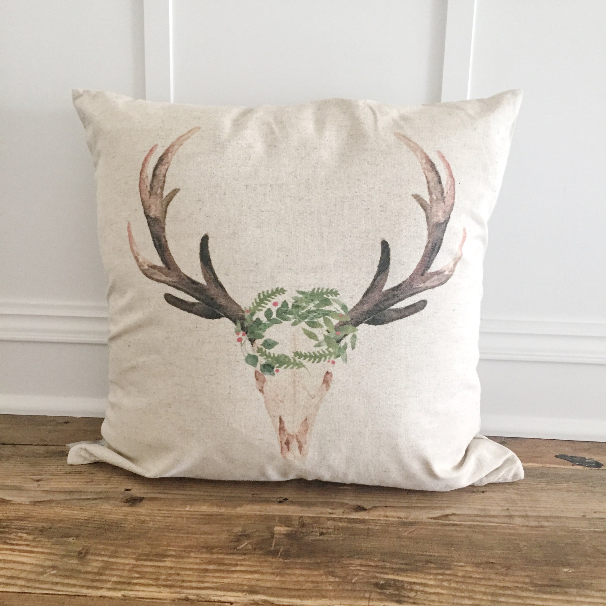 Aztec Deer Pillow Cover (Holiday) - Linen and Ivory