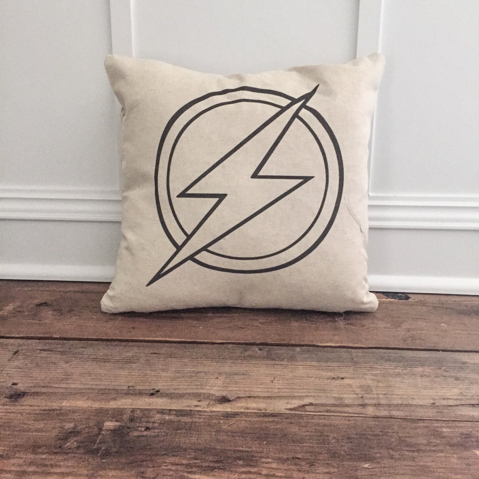 Vintage Flash Pillow Cover - Linen and Ivory