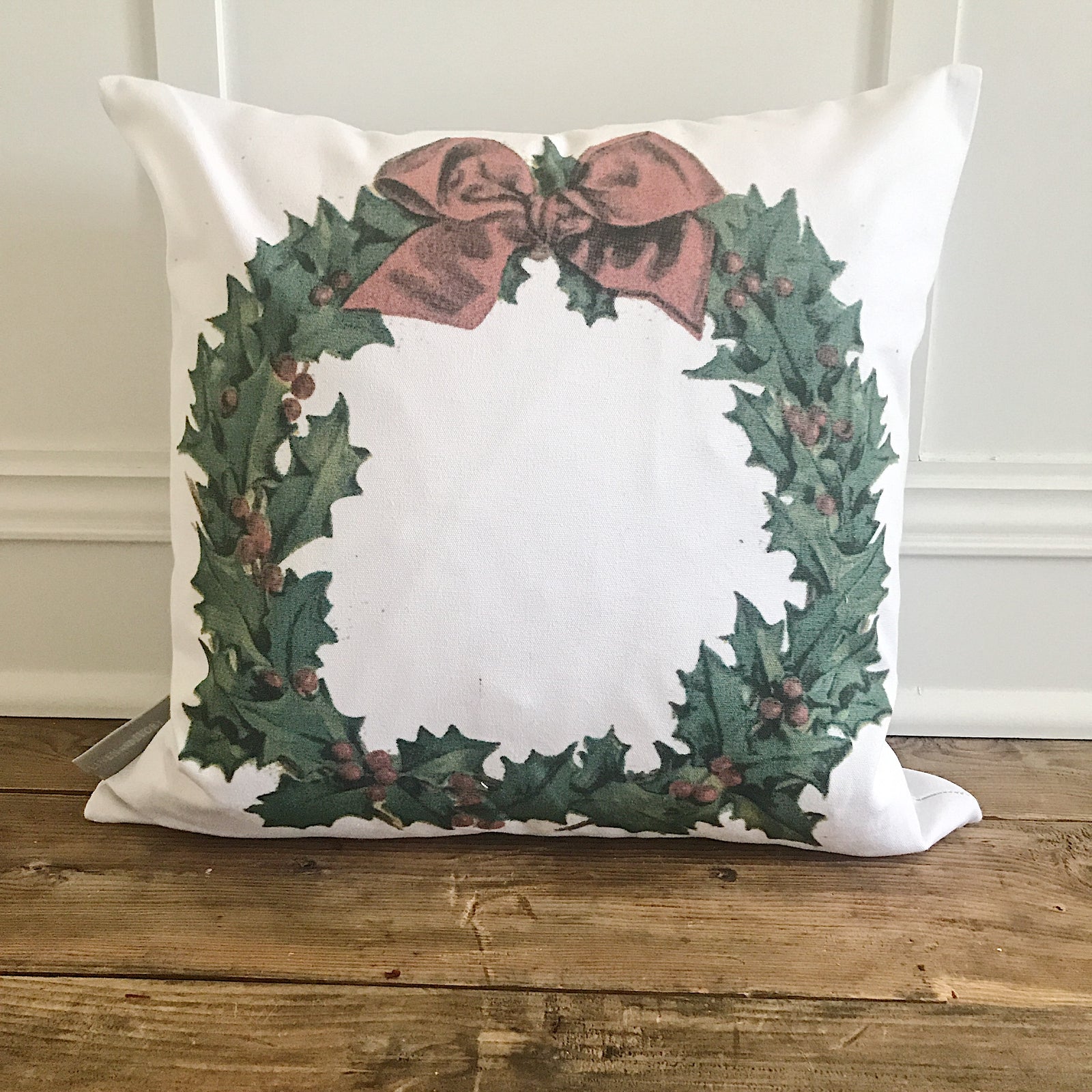 Vintage Holly Wreath Pillow Cover - Linen and Ivory