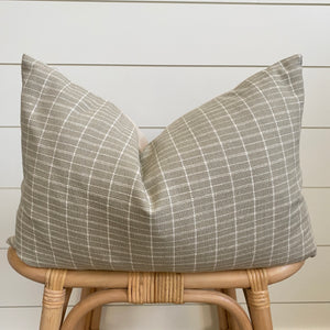 OLLY || Sand & Ivory Gridded Pillow Cover